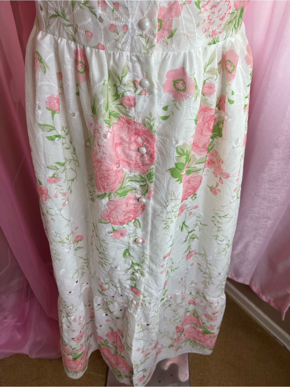 SHEIN White Maxi Dress with Pink Floral Print - Picture 5 of 9